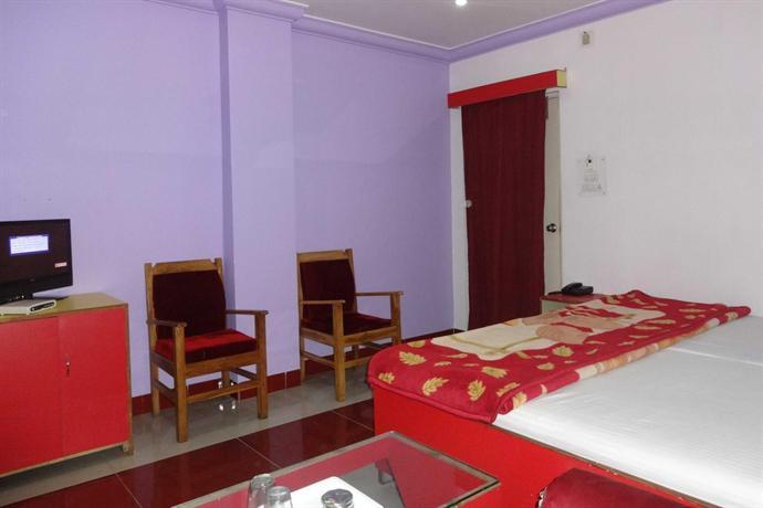 Hotel Tribhuvan ラーンチー エクステリア 写真